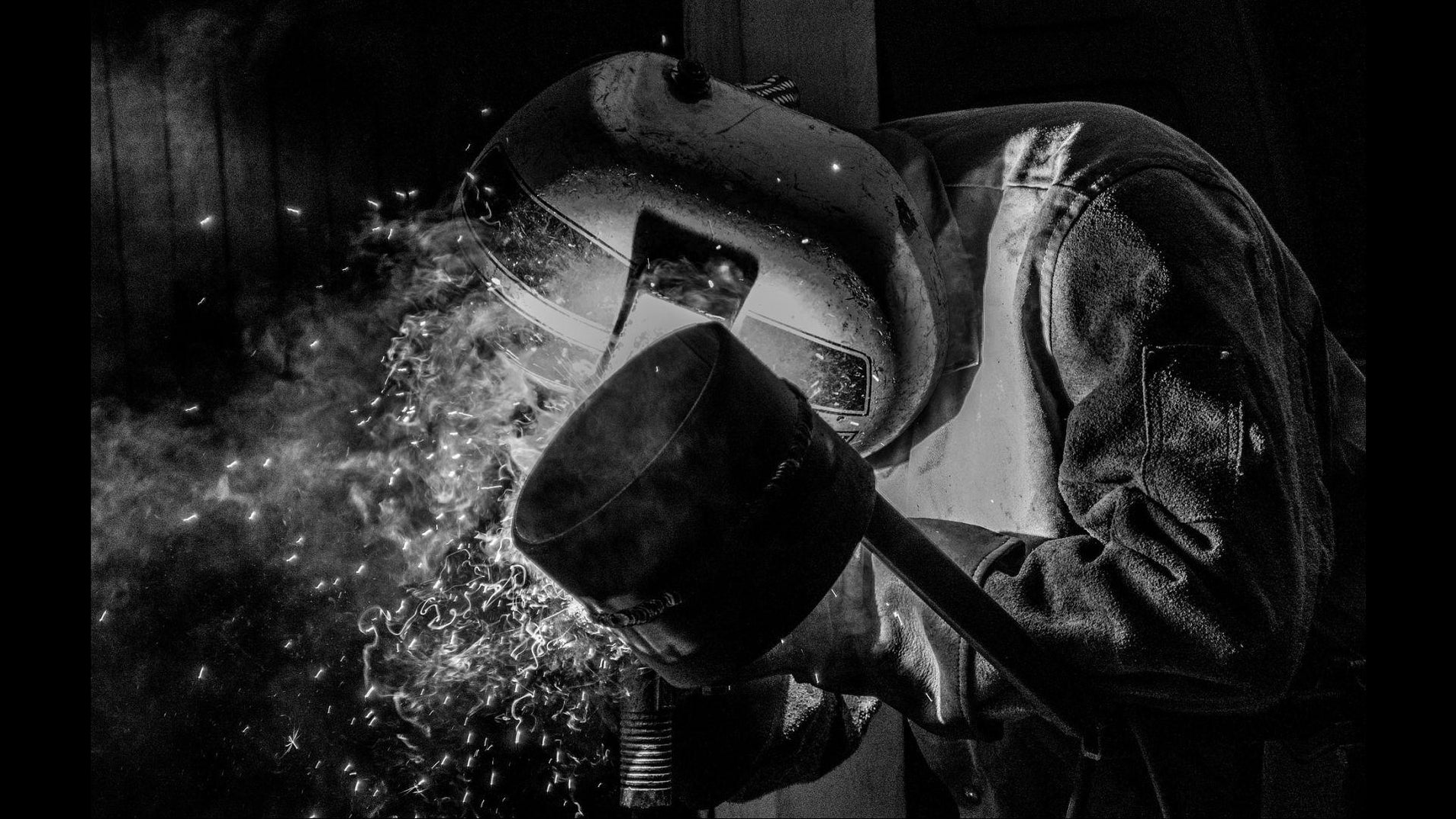 How to Choose the Best Welding Screen — Welding For Less